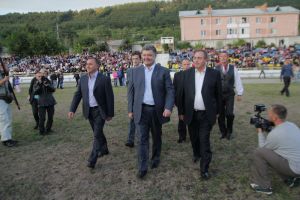 http//lad.vn.ua/2012/uploads/images/default/thumb/7682_poroshenko.jpg